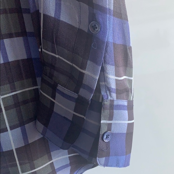 Babaton 100% Silk Blouse - Picture 3 of 5